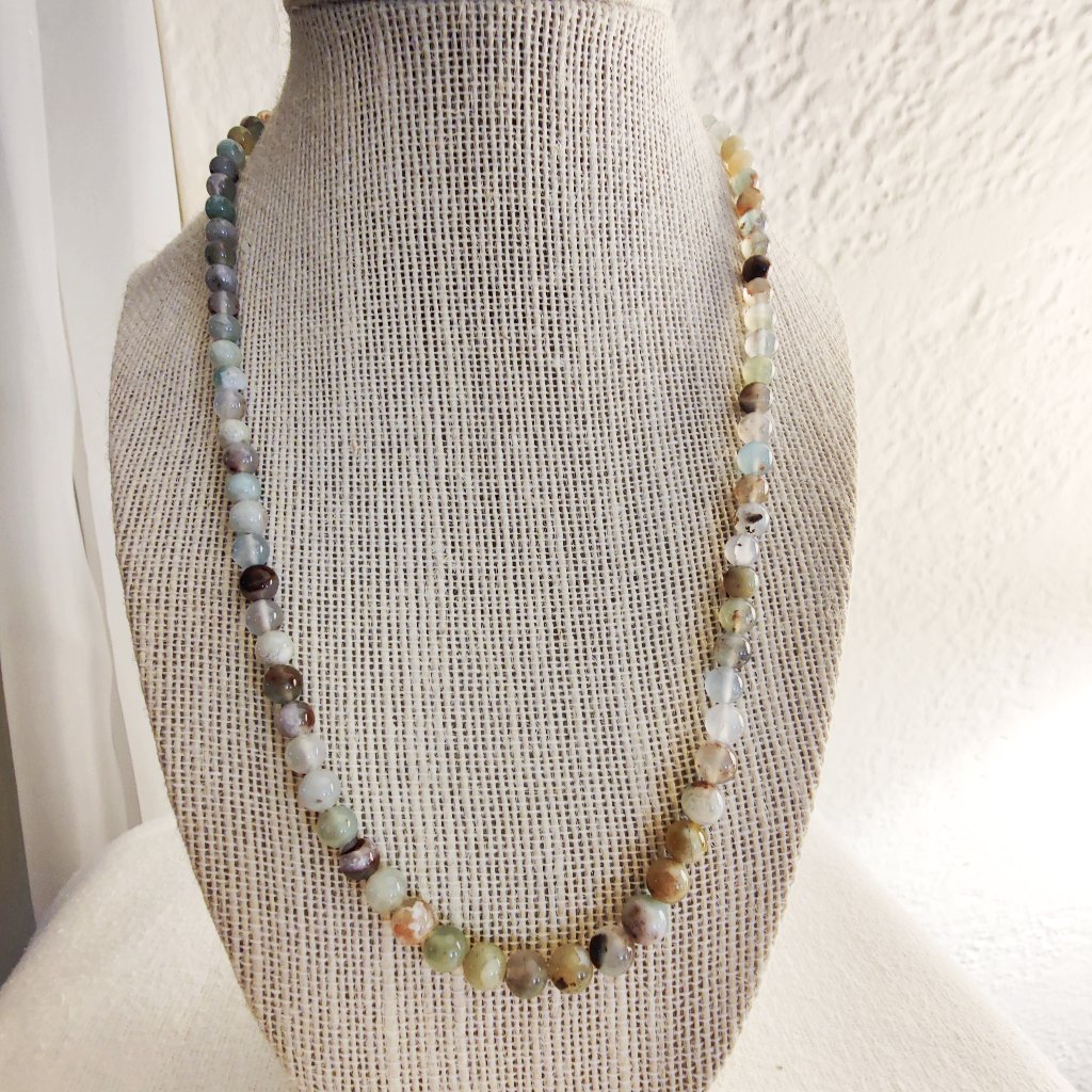 Chalcedony Beaded Necklace 18-19"